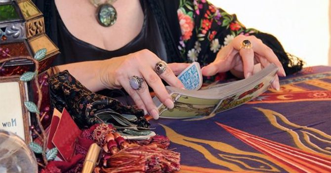 Цыганская ворожба на картах