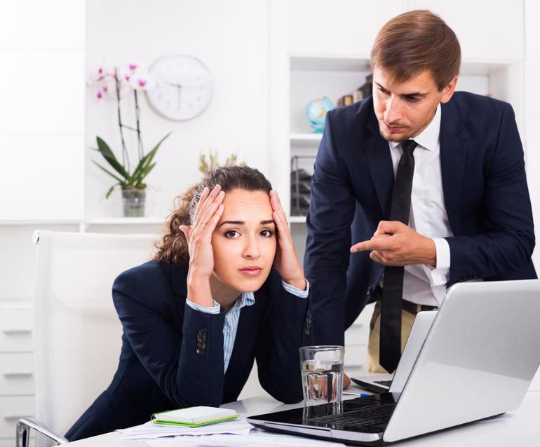 К чему снится бывший начальник по работе