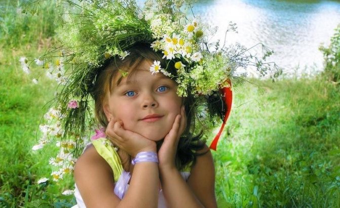 как назвать девочку в июне