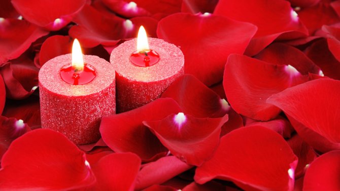 Перед сном не следует тушить свечи, они должны самостоятельно догореть до конца